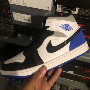 Jordan 1 mid Union Royal